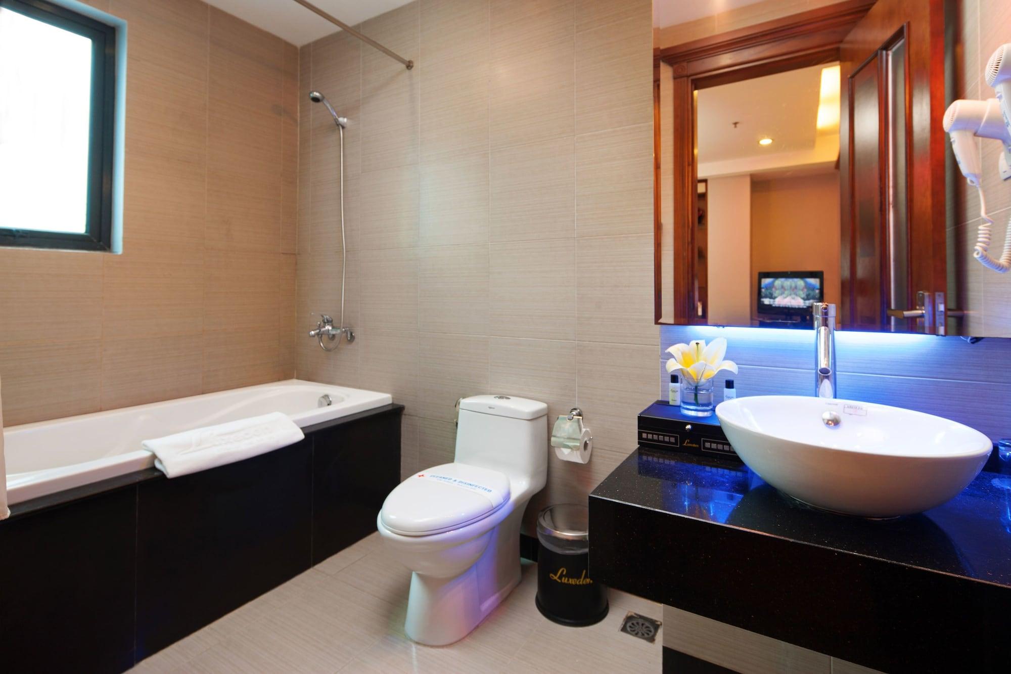 Luxeden Hotel Hanoi Kültér fotó
