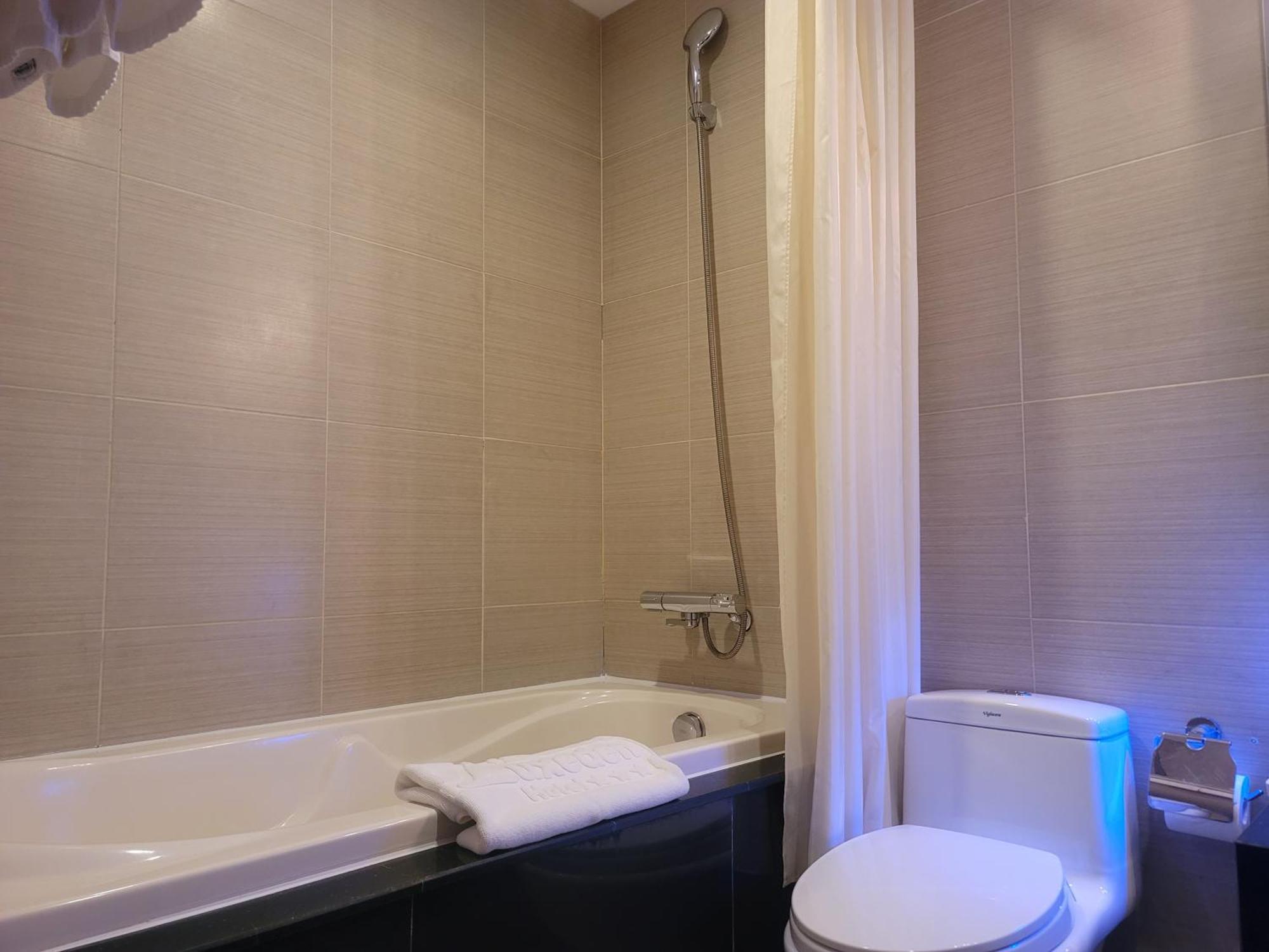 Luxeden Hotel Hanoi Kültér fotó