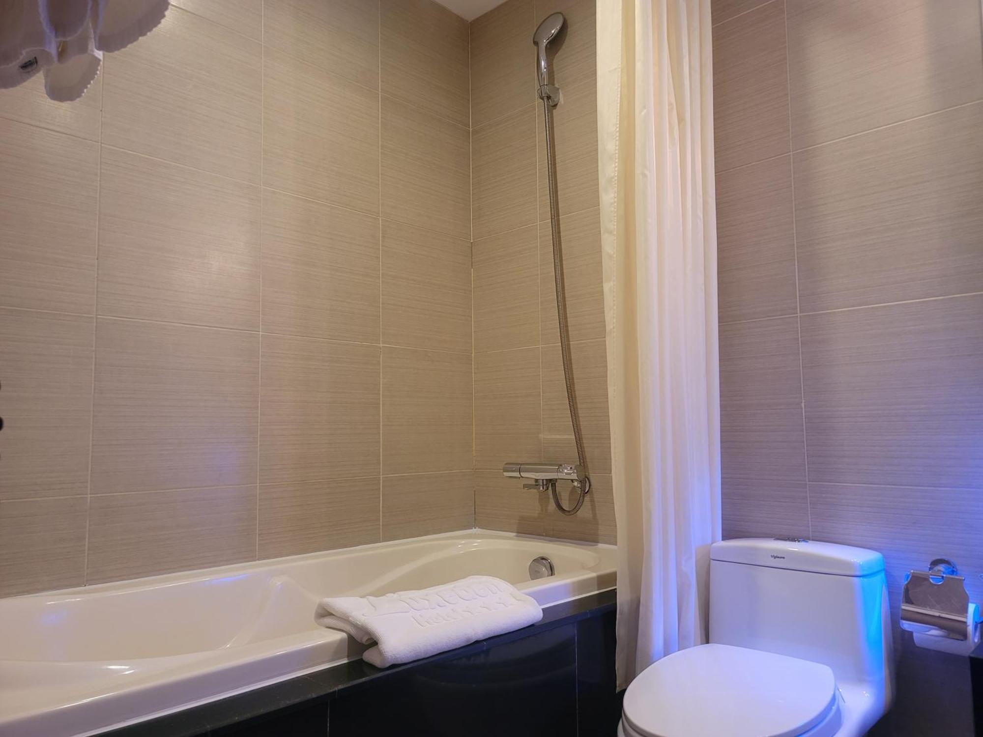 Luxeden Hotel Hanoi Kültér fotó
