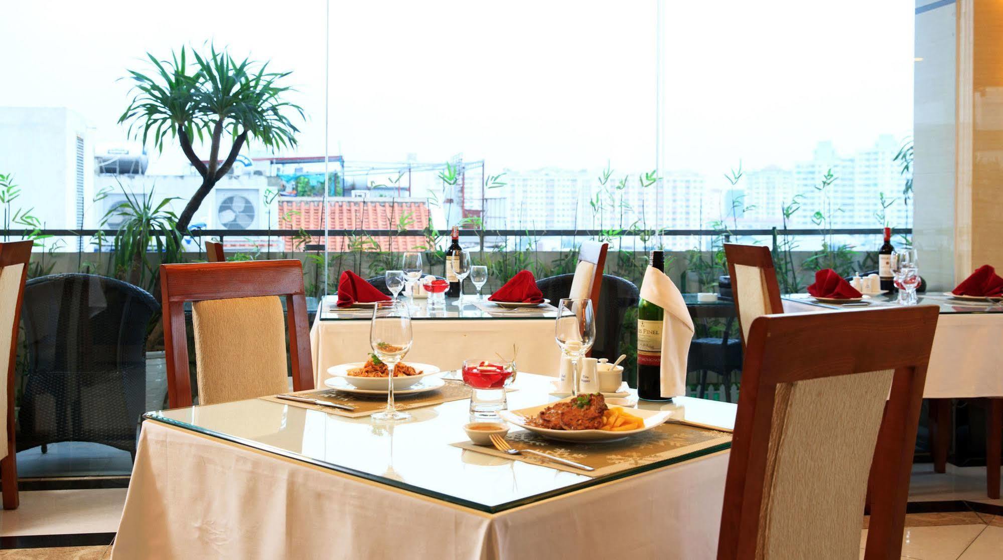 Luxeden Hotel Hanoi Kültér fotó